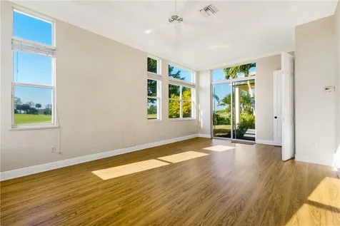 7561 S Village Square Vero Beach FL 32966
