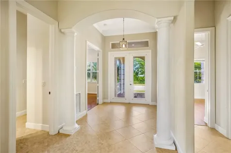 7561 S Village Square Vero Beach FL 32966
