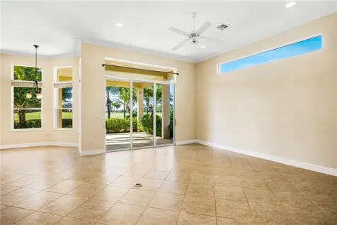 7561 S Village Square Vero Beach FL 32966