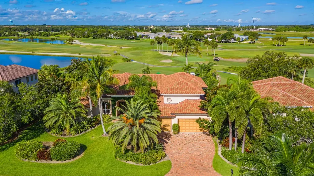 5505 Las Brisas Drive Vero Beach FL 32967