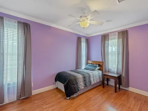 405 12th Street SW Vero Beach FL 32962