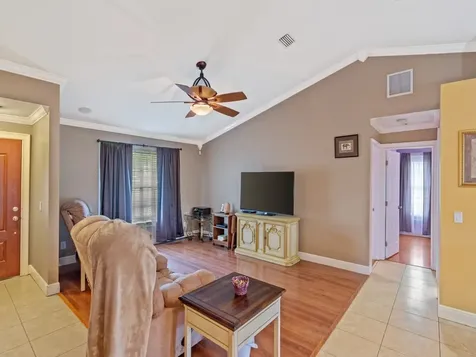 405 12th Street SW Vero Beach FL 32962