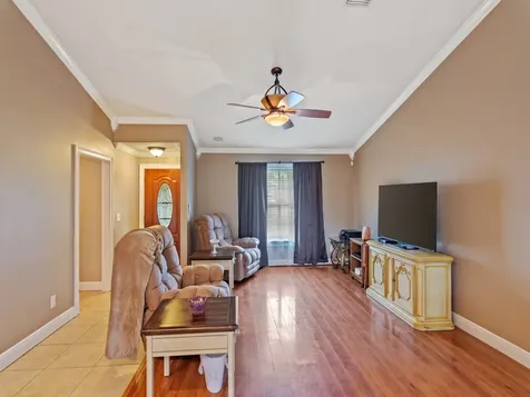 405 12th Street SW Vero Beach FL 32962