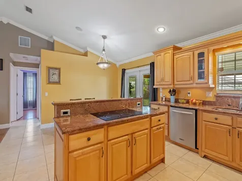 405 12th Street SW Vero Beach FL 32962