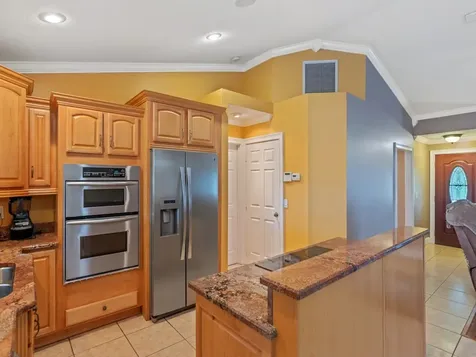 405 12th Street SW Vero Beach FL 32962