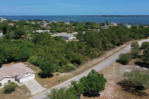3940 10th Street Micco FL 32976