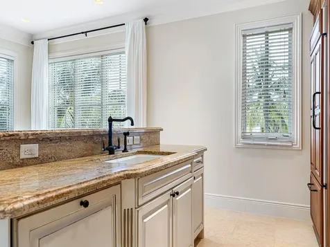 1501 Ocean Drive Vero Beach FL 32963