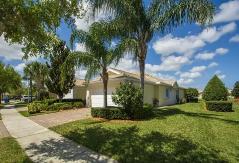5380 Dominica Street Vero Beach FL 32967
