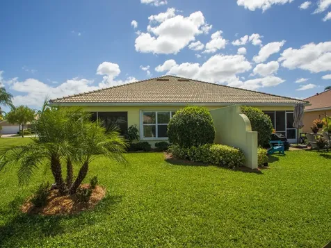 5380 Dominica Street Vero Beach FL 32967
