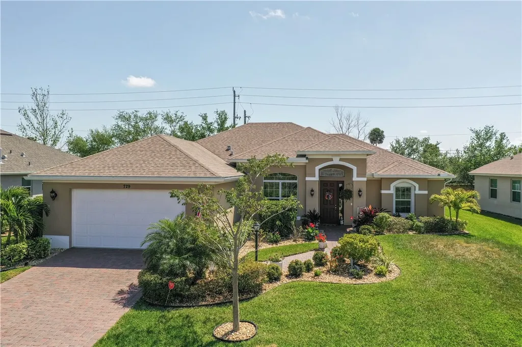 729 Fortunella Circle SW Vero Beach FL 32968