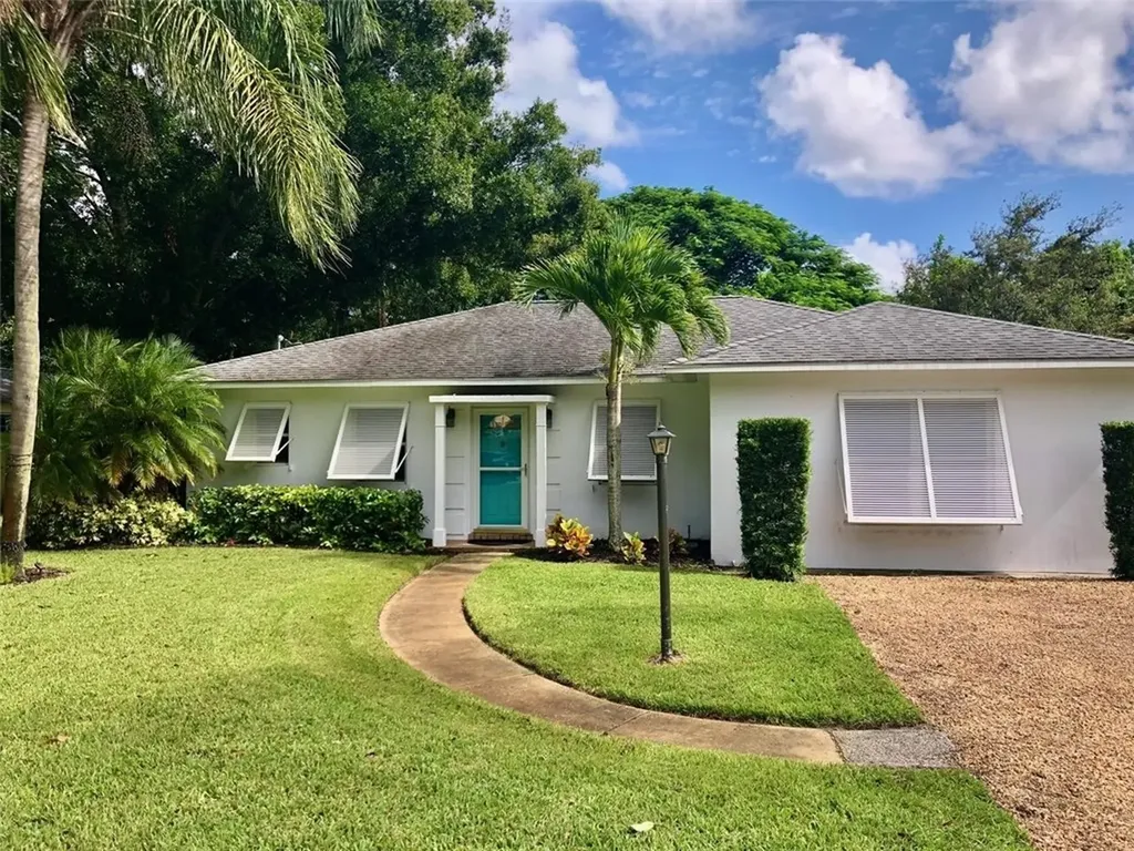 2158 Seville Avenue Vero Beach FL 32960
