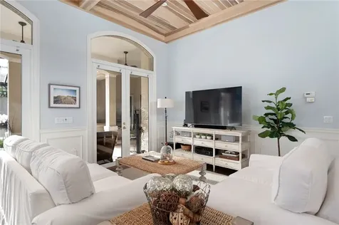 130 Lakeview Way Vero Beach FL 32963
