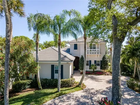 130 Lakeview Way Vero Beach FL 32963