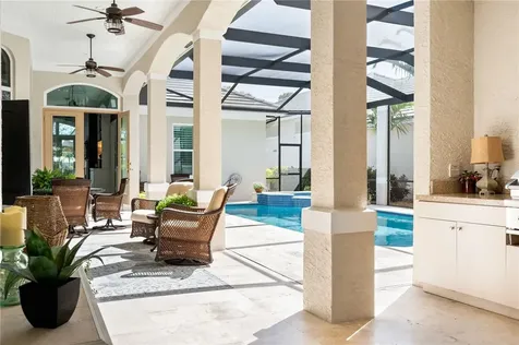 130 Lakeview Way Vero Beach FL 32963