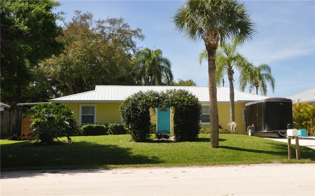 1223 37th Avenue SW Vero Beach FL 32968