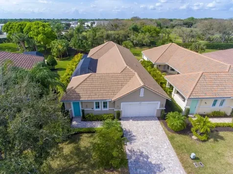2217 Falls Circle Vero Beach FL 32967