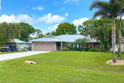 8406 Deland Avenue Fort Pierce FL 34951
