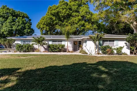1501 30th Avenue Vero Beach FL 32960