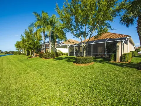 5121 Formosa Circle Vero Beach FL 32967