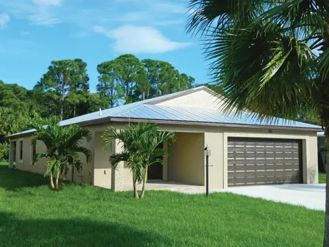 21 Monterey Way Port St. Lucie FL 34952