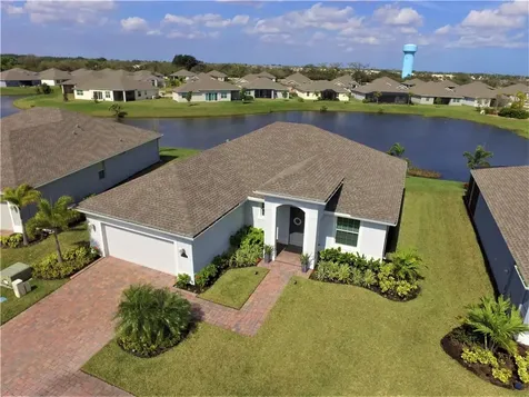 1546 Segovia Circle Vero Beach FL 32966