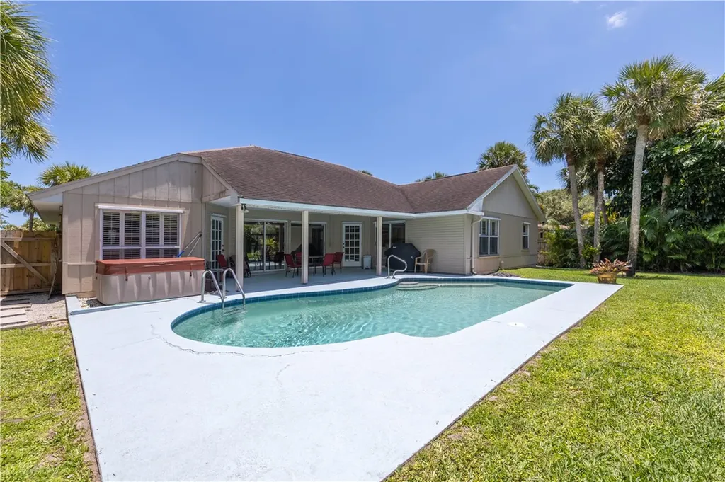 1065 Clipper Road Vero Beach FL 32963