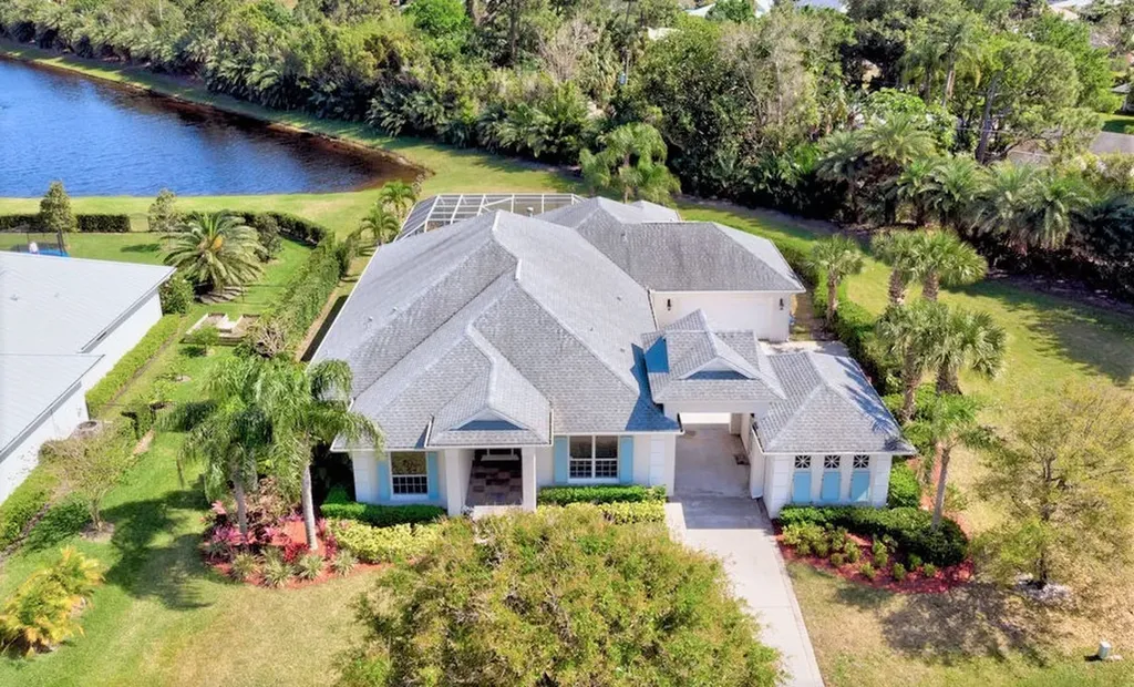 109 King Fisher Way Sebastian FL 32958