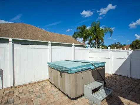 6902 NW Kowal Court Port St. Lucie FL 34986