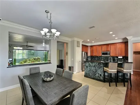 6902 NW Kowal Court Port St. Lucie FL 34986