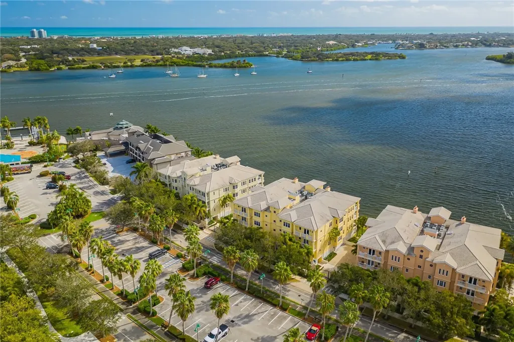 7 Royal Palm Pointe Vero Beach FL 32960