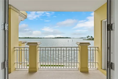 7 Royal Palm Pointe Vero Beach FL 32960