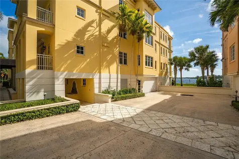 7 Royal Palm Pointe Vero Beach FL 32960