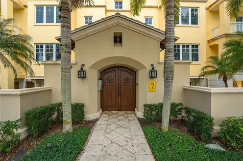7 Royal Palm Pointe Vero Beach FL 32960