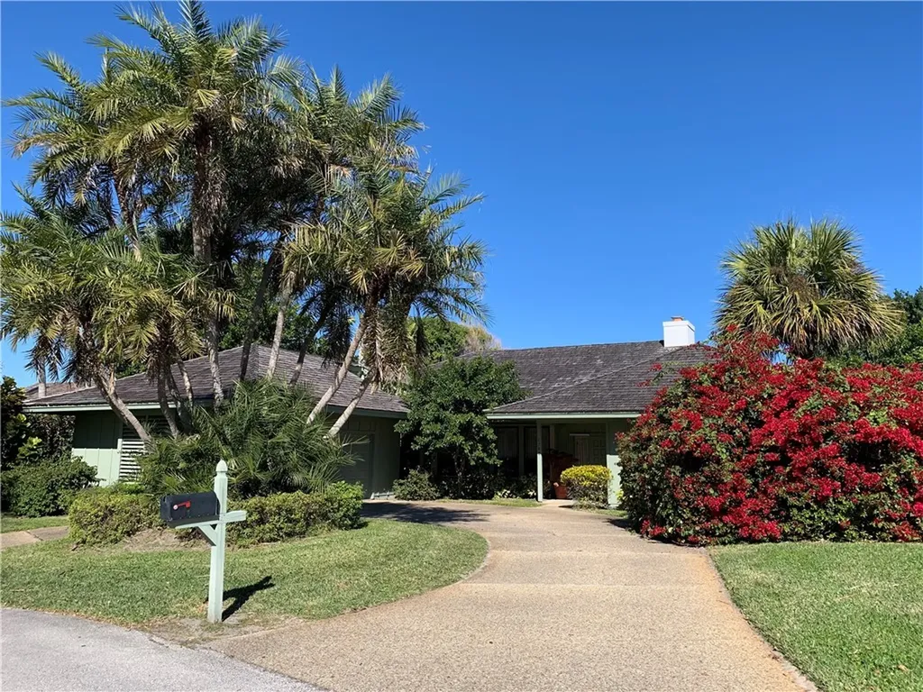 1788 Coral Way N Vero Beach FL 32963