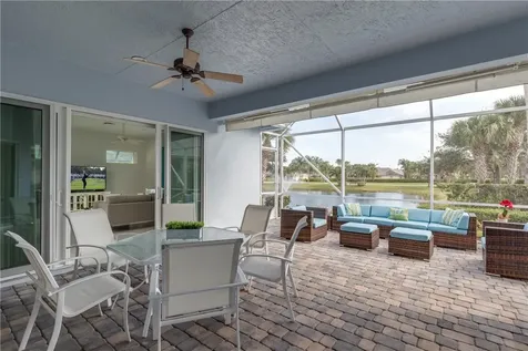 9230 Autumn Court Vero Beach FL 32963
