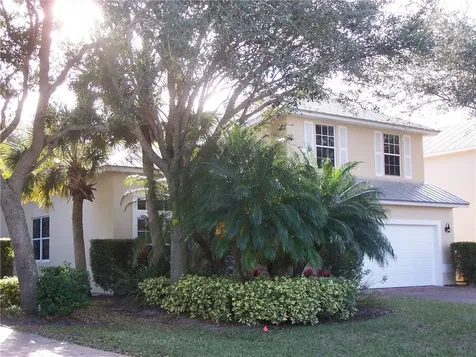 453 11th Square SW Vero Beach FL 32962