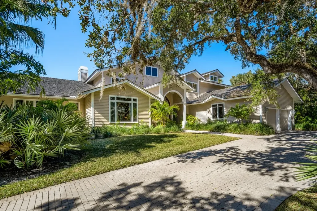471 N Arrowhead Trail Vero Beach FL 32963