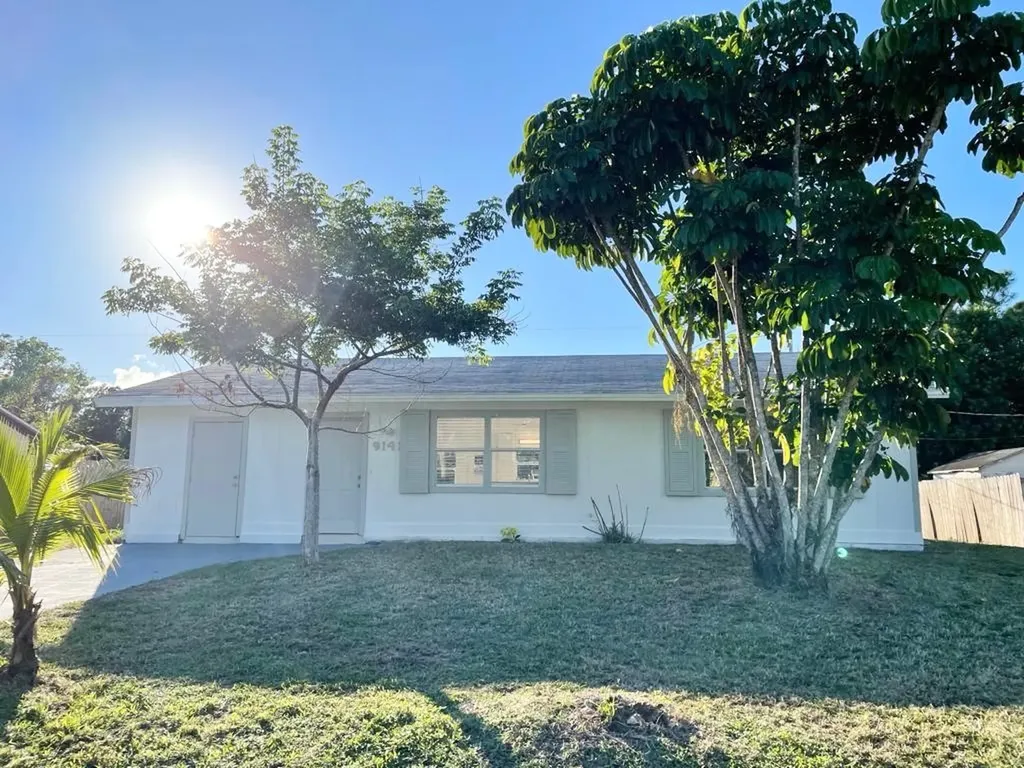 9141 100th Avenue Vero Beach FL 32967
