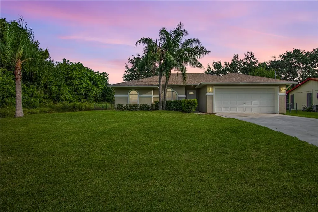 967 SW Aurelia Avenue Port St. Lucie FL 34953
