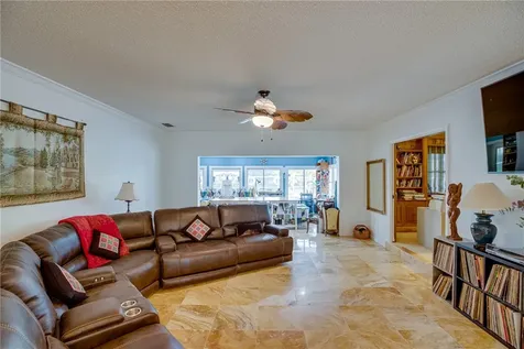 6420 12th Street Vero Beach FL 32966