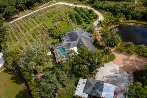 6420 12th Street Vero Beach FL 32966