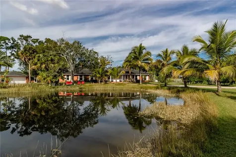 6420 12th Street Vero Beach FL 32966
