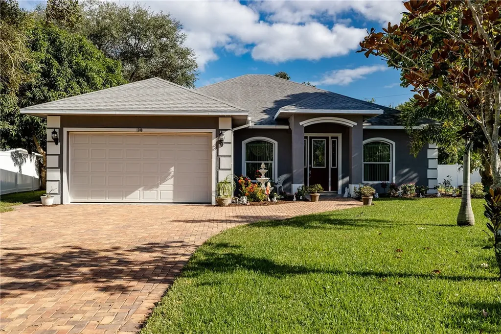 1300 38th Avenue Vero Beach FL 32960