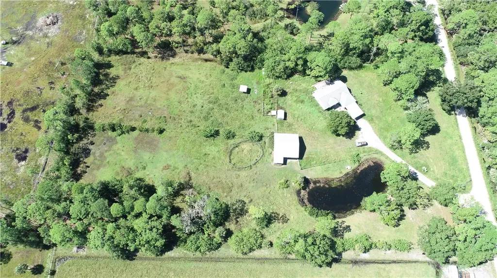 13625 107th Street Fellsmere FL 32948