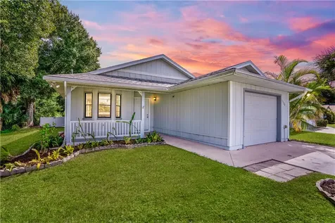 1320 28th Avenue Vero Beach FL 32960