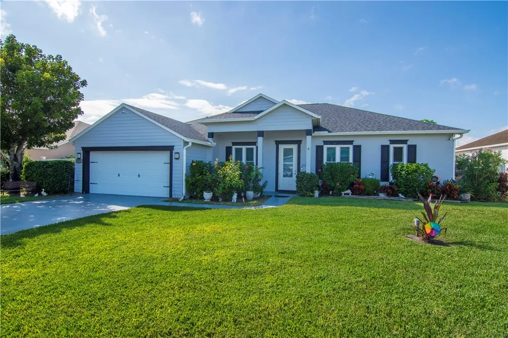 375 24th Avenue SW Vero Beach FL 32962