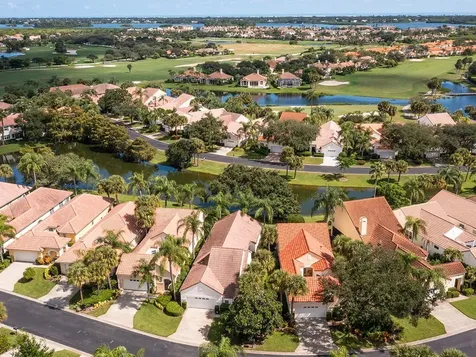 1662 Victoria Circle Vero Beach FL 32967