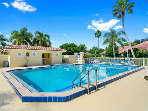 1662 Victoria Circle Vero Beach FL 32967