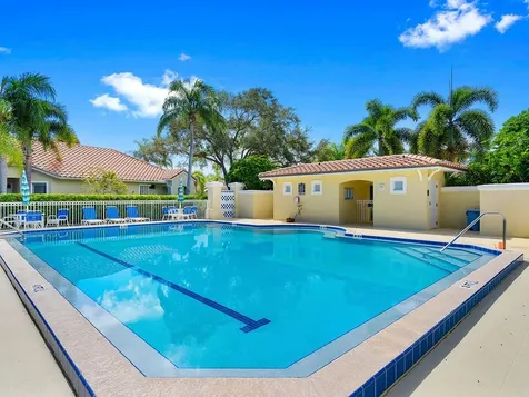1662 Victoria Circle Vero Beach FL 32967