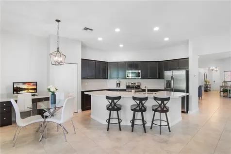 1817 Berkshire Circle SW Vero Beach FL 32968